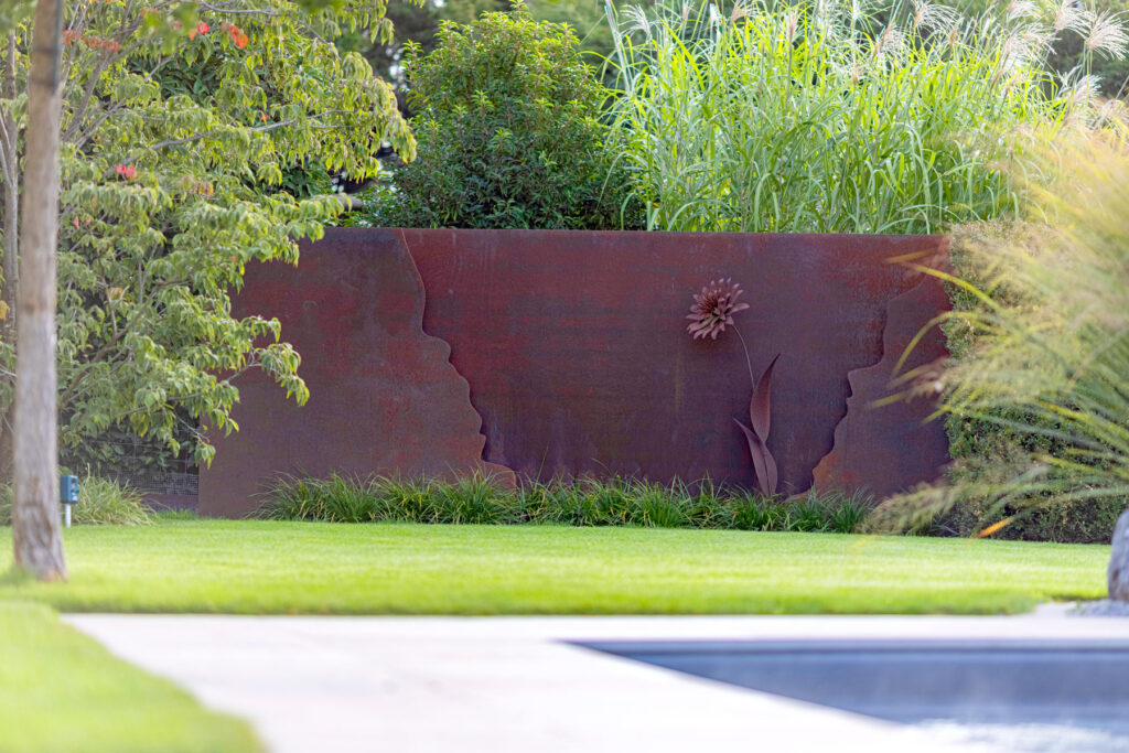 Langenegger Gartenbau Baar, Rasen, Gartenpflege, Gartenarbeit, Architektur, Gartenkunst, Sichtschutzwand